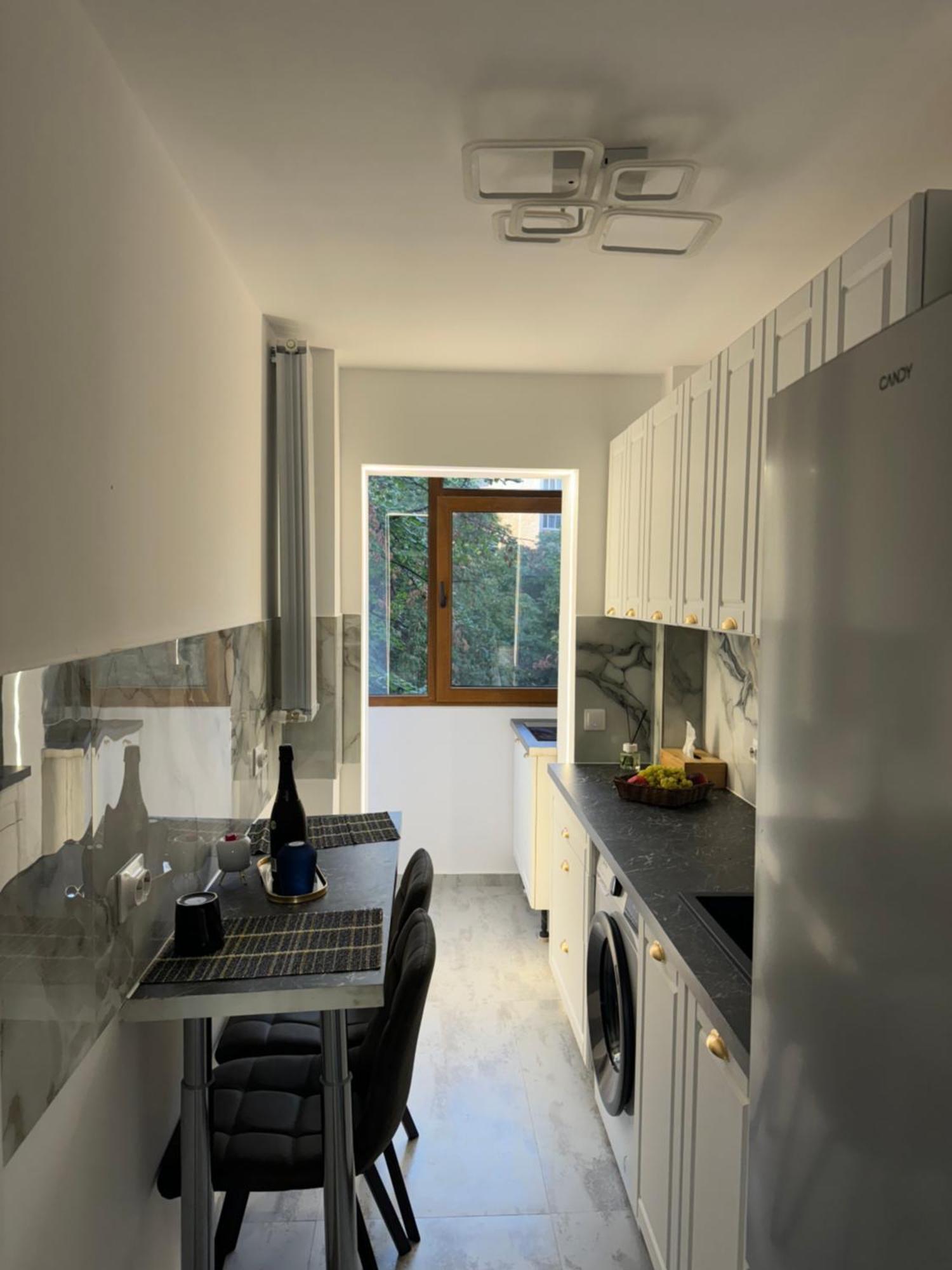Kiki By The Lujerului Metro Station Apartment Bucharest